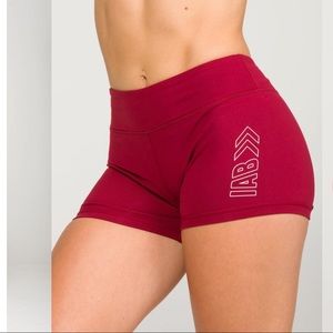 IAB MFG burgundy bliss booty shorts SZ Medium EUC